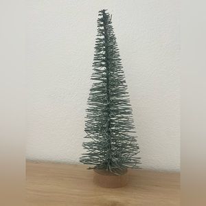 Bottle brush pine tree